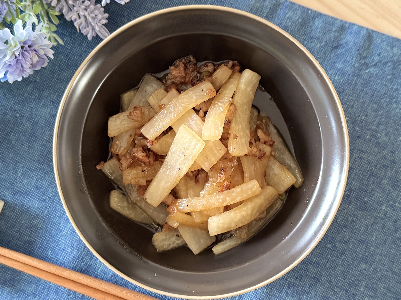 腎臓病食の管理栄養士監修・低たんぱくレシピ「減塩 大根そぼろ炒め」