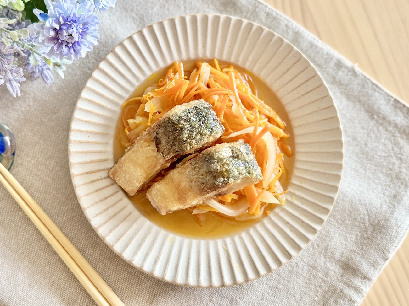 腎臓病食の管理栄養士監修・低たんぱくレシピ「減塩 鯖の南蛮漬け」